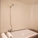 Le Roncevaux Otel