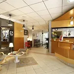 Le Roncevaux Otel Pau