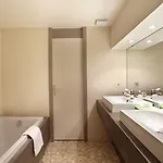 Le Roncevaux Otel Pau