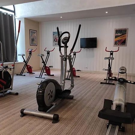 Le Roncevaux Hotel 3*