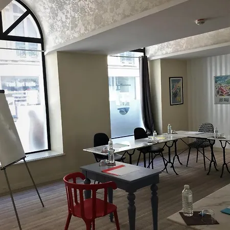 Le Roncevaux Hotel Pau