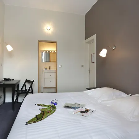 Le Roncevaux Hotel 3*