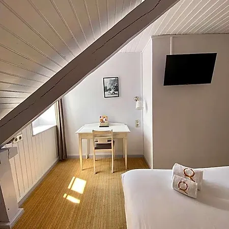 Le Roncevaux Otel Pau