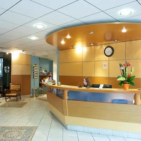 Hotel Le Roncevaux 3*