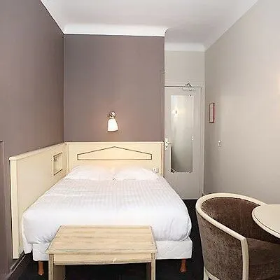 Hotel Le Roncevaux 3*