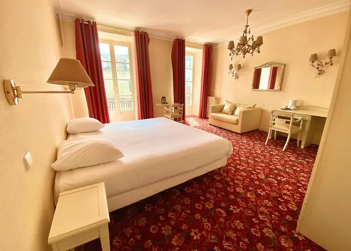 Le Roncevaux Hotel Pau