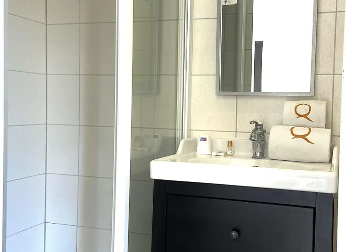 Отель Le Roncevaux