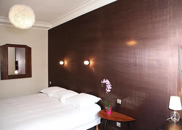 Hotel Le Roncevaux 3*